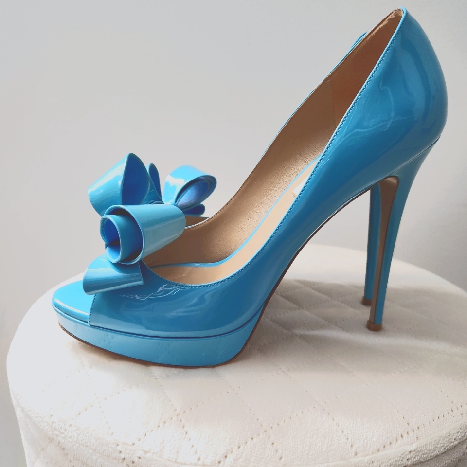 Valentino Bow Shoes, Size 39
